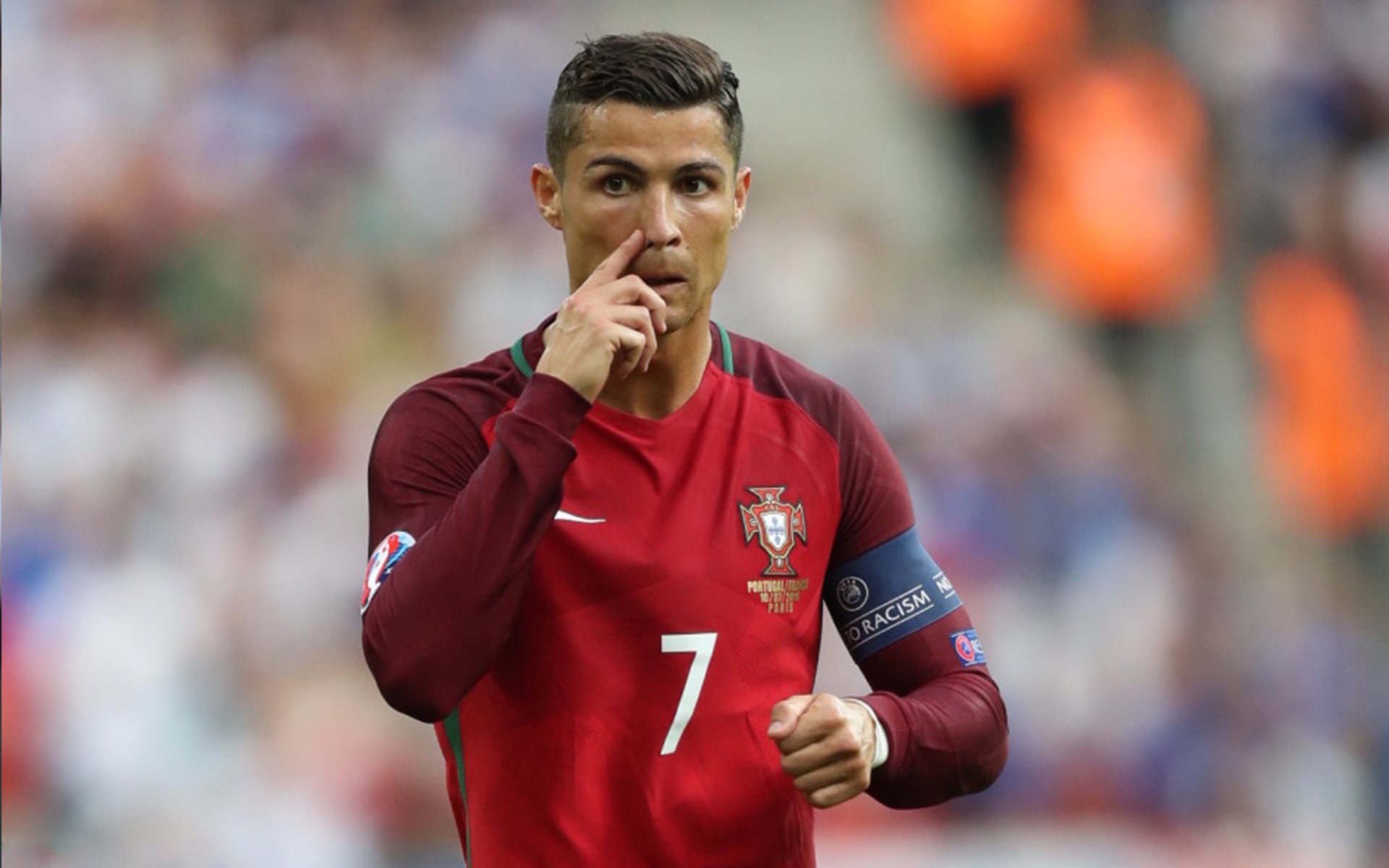 开云平台-“青训明星：少年足球天才崭露头角”，少年成名的足球明星